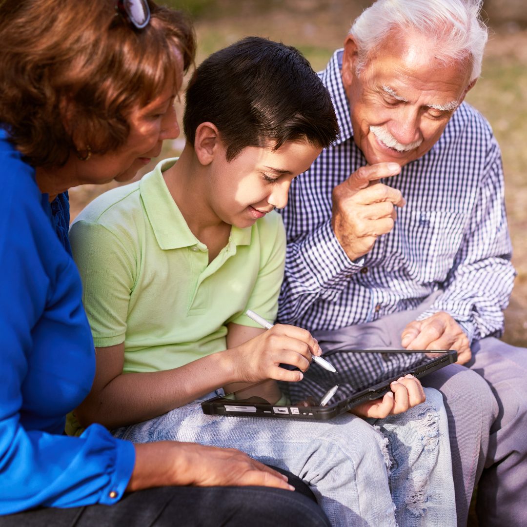 Grands-parents et écrans_ un rôle à jouer